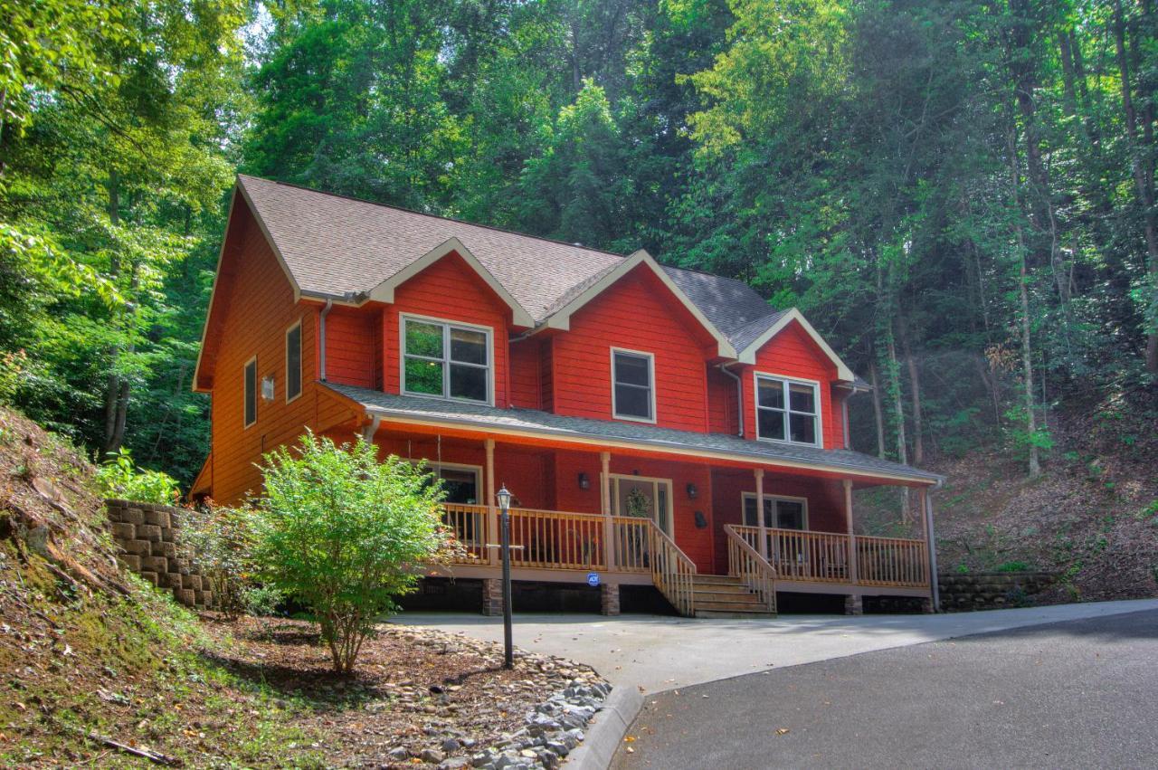Gorgeous "Country Roads" By Honeybearcabins 4Br 4Ba, Next To Pool, Easy Drive, Main Strip Location! Pigeon Forge Extérieur photo