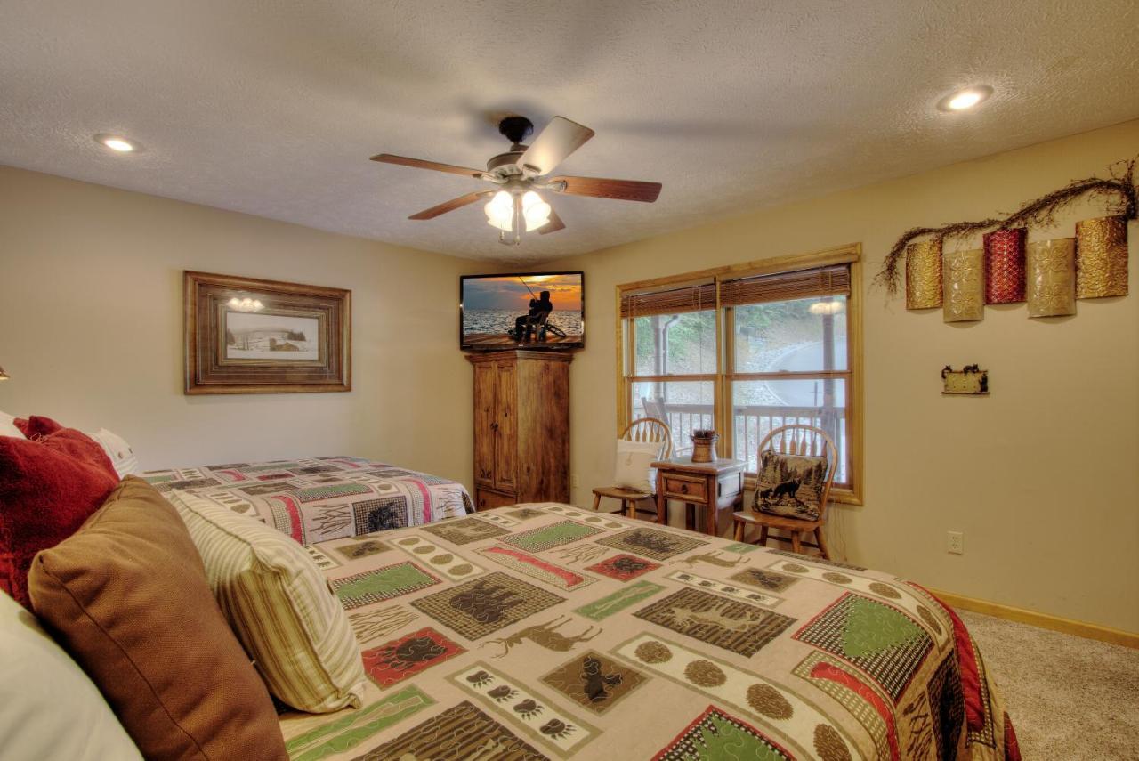 Gorgeous "Country Roads" By Honeybearcabins 4Br 4Ba, Next To Pool, Easy Drive, Main Strip Location! Pigeon Forge Extérieur photo