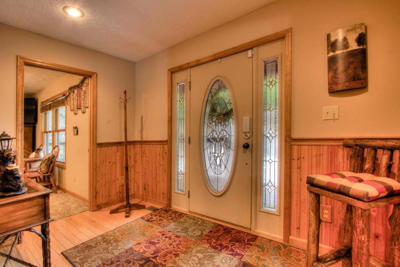 Gorgeous "Country Roads" By Honeybearcabins 4Br 4Ba, Next To Pool, Easy Drive, Main Strip Location! Pigeon Forge Extérieur photo